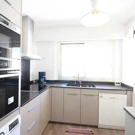 2 Bedrooms At 200 Meters From La Croisette - Vaneau Cote D'azur Apartment